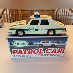 HESS 1993 patrol car, ORIGINAL NEVER BEEN PLAYED WITH